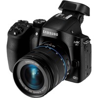 Samsung NX 30 + 18-55mm Lens
