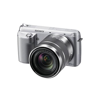 Sony NEX-F3 + 18-55mm Lens