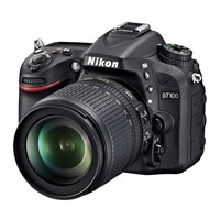 Nikon D7100 + 18-105 mm Lens