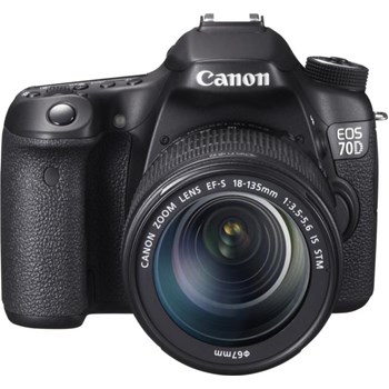 Canon EOS 70D + 18-135 Lens
