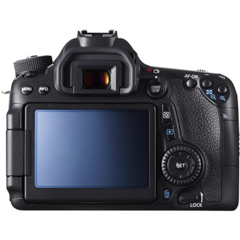 Canon EOS 70D + 18-135 Lens