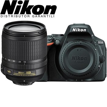 Nikon D5500 + 18-105mm