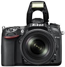 Nikon D7100 + 18-300 mm Lens