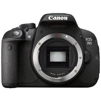 Canon 70D + 18-270mm Lens