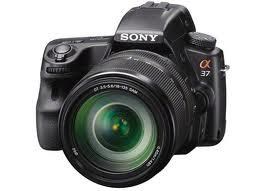 Sony SLT-A37M + 18-135mm Lens
