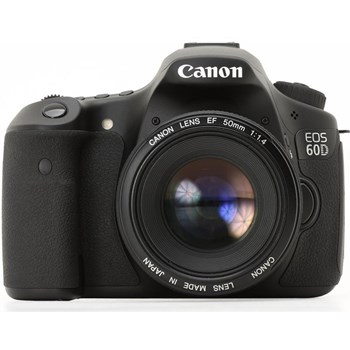 Canon EOS 60D + 24-105mm Lens