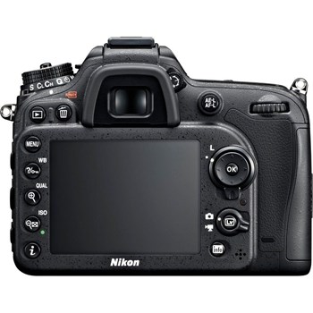Nikon D7100 + 18-140mm Lens