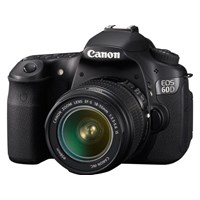 Canon EOS 60D + 18-135 mm IS Lens