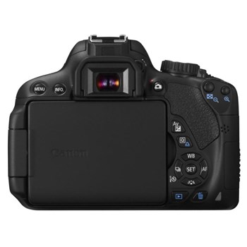 Canon EOS 650D + 18-135mm Is Lens